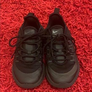 Boys Nike AirMax sneaker